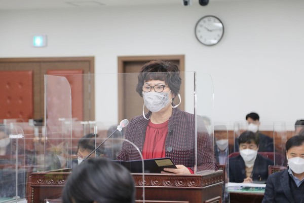 대표발의하고있는 이정애 의원