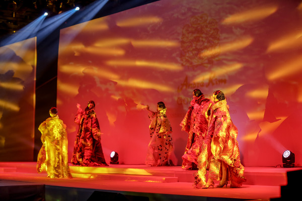 앙드레김 오프닝 쇼 [사진=정찬식]