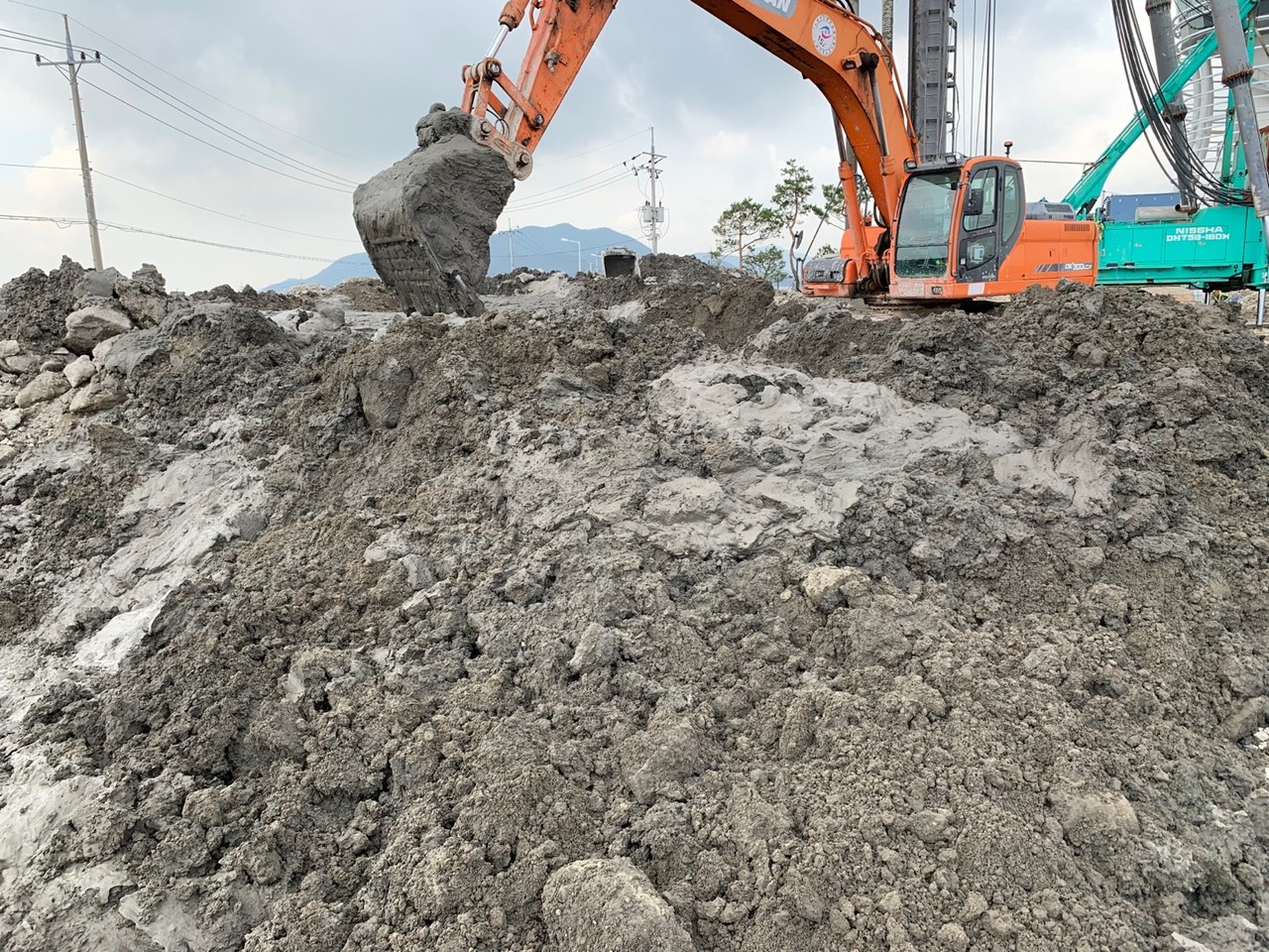 건설공사 현장의 건설오니 / 사진=권영길 기자