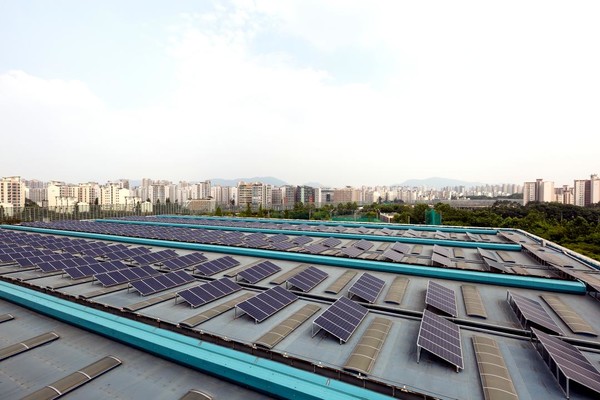 차량기지 태양광 발전단지 예시 /사진제공=국토교통부