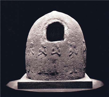 울산박물관 역사실에 있는 태화사지 십이지상 사리탑 <자료제공=울산시>