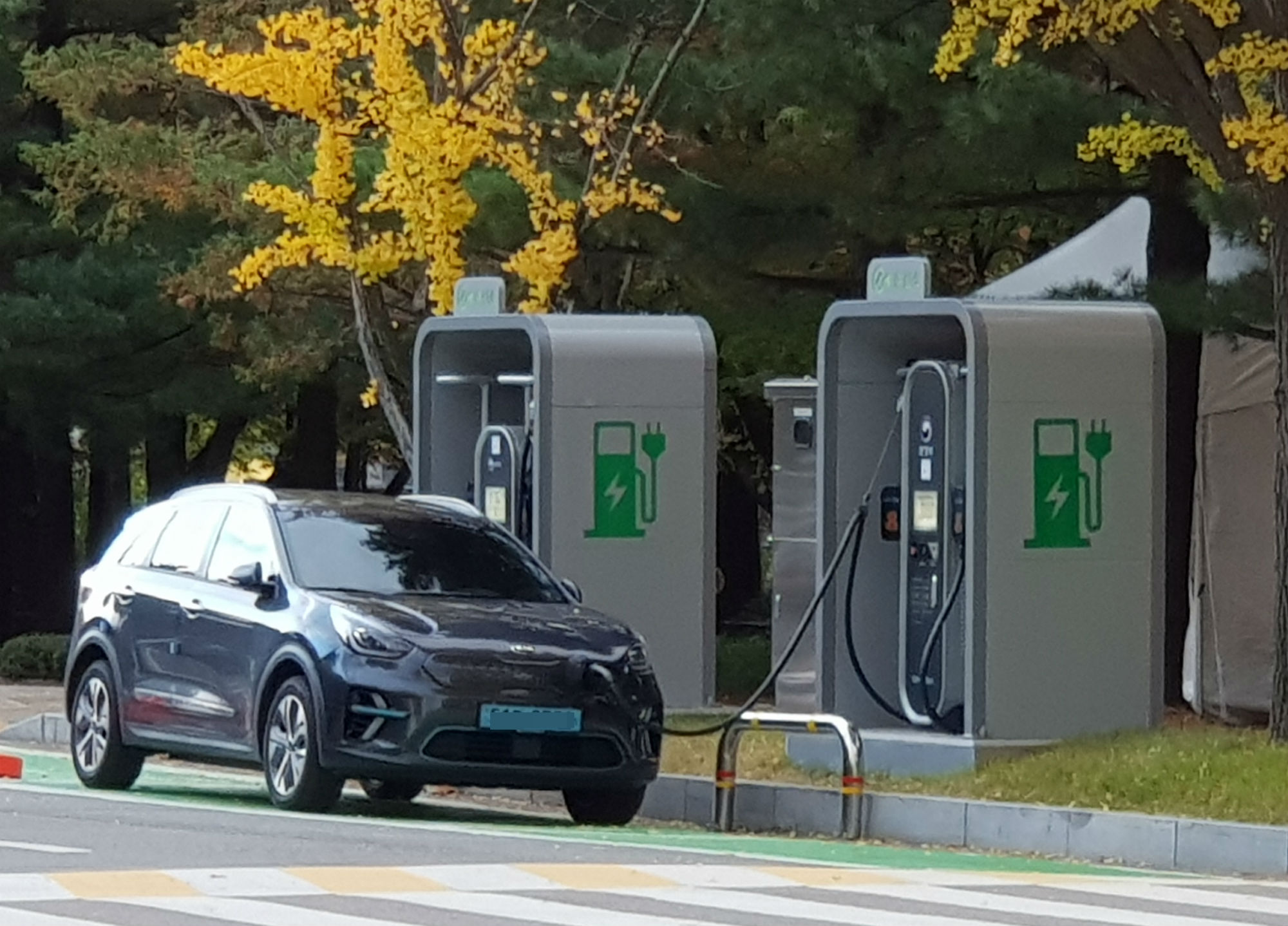 국회 청사 내 모든 공용 차량을 친환경 차량으로 전면 전환할 예정이다. /사진=환경일보DB