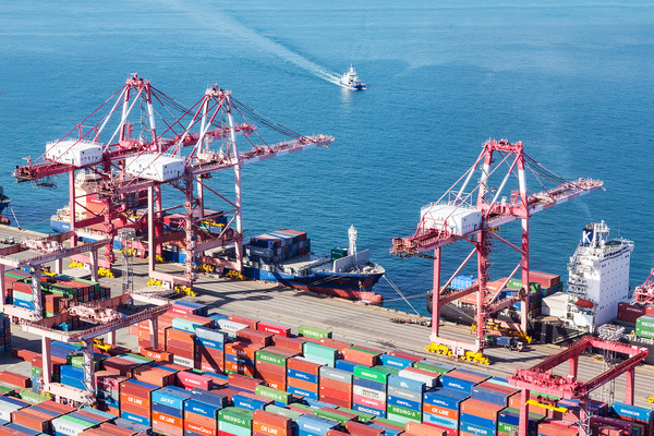 정부는 전국 주요 항만에 수소에너지 생태계를 구축하는 이른바 ‘수소항만’을 준비해 나갈 계획이다.