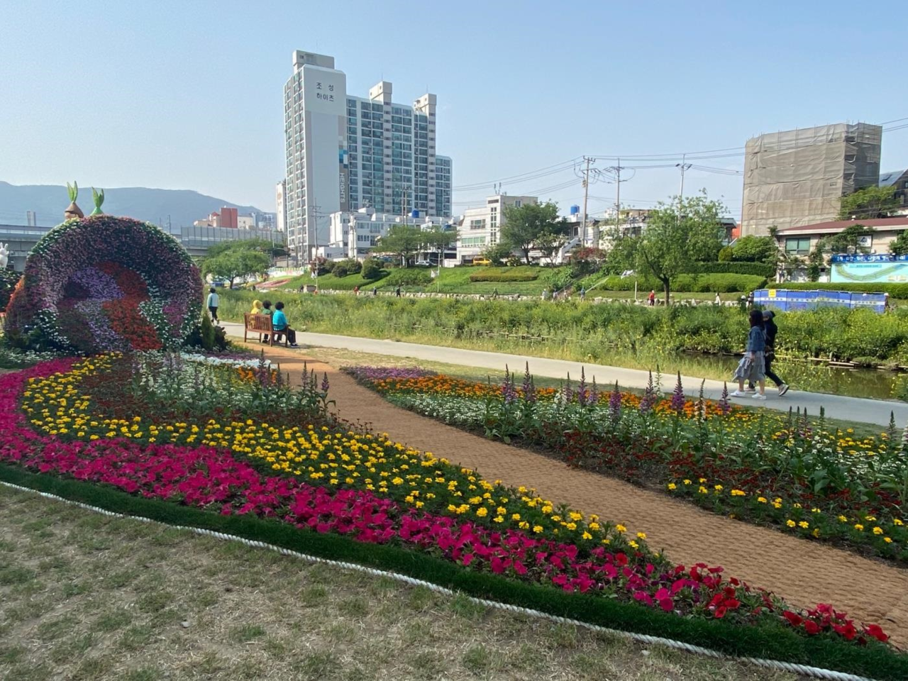 온천천 봄꽃전시회 개최 /사진출처=부산시