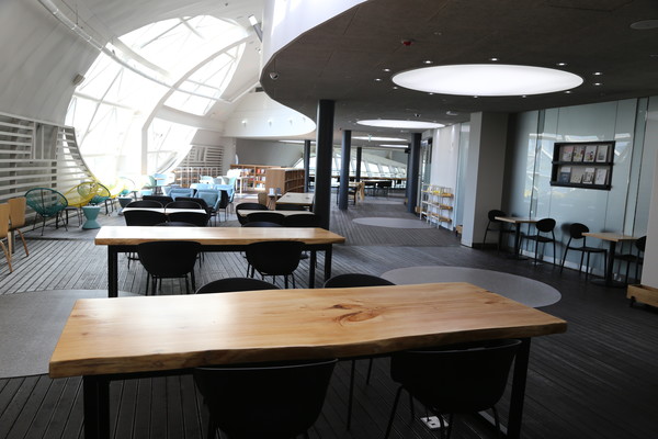 뚝섬 자벌레(서울생각마루) 내부  /사진제공=서울시