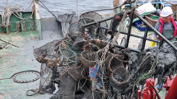 폐어구 수거 /사진제공=해양수산부