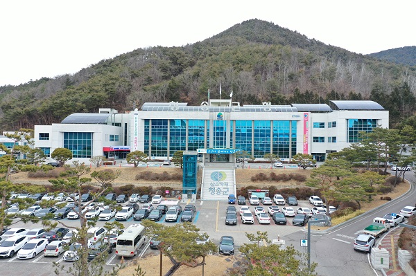 청송군청 전경 /사진제공=청송군