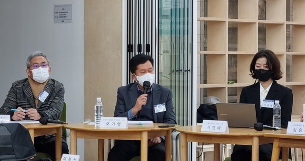 오기영 공원녹지사업소장, 토론회에서 발언 /사진제공=수원시