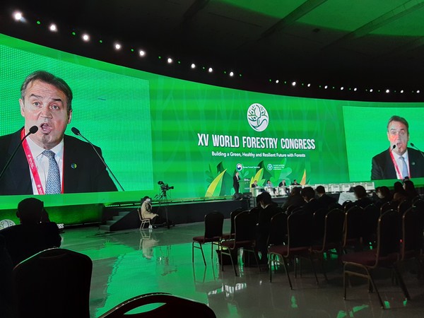 Yannick Glemarec GCF 사무총장은 지역 중심의 '에코 비즈니스' 활성화를 강조했다. /사진=최용구 기자