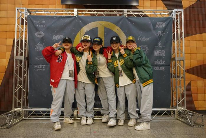 부산 출신 댄스그룹 팀에이치 /사진제공=부산시