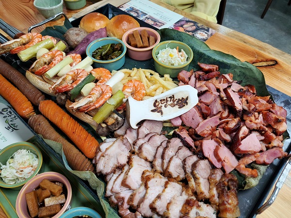 김천 지례흑돼지 밥상 참고자료 /사진제공=김천시