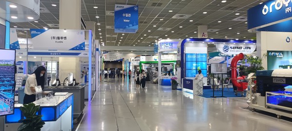 서울 코엑스에서 열린 제43회 국제환경산업기술‧그린에너지전 전경 /사진=김인성 기자