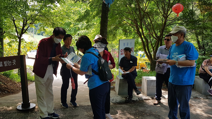 부산문화관광해설사 활동모습 /사진제공=부산시