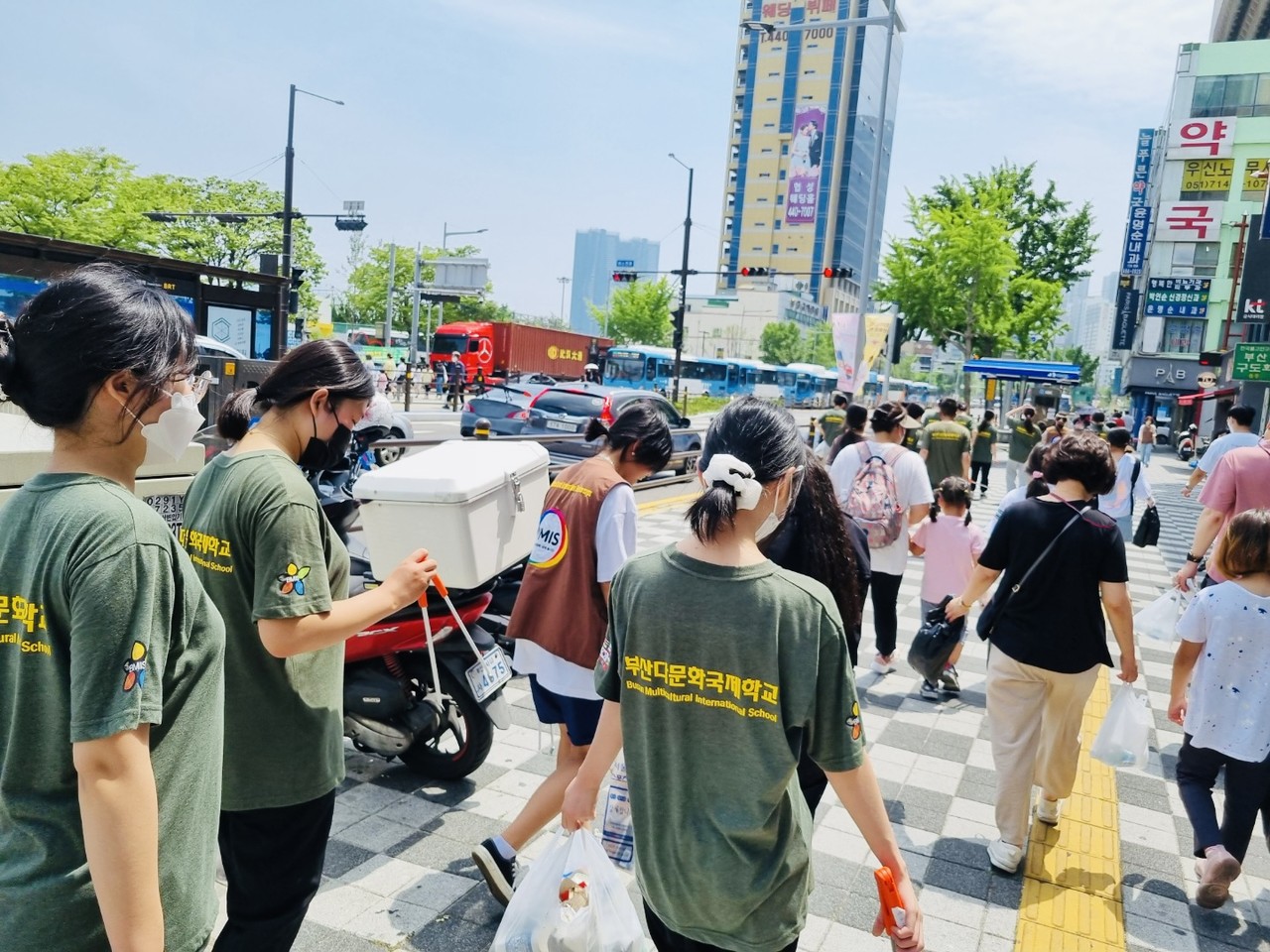 초록이들의 그린캠페인 활동모습 /사진제공=(사)2030부산월드엑스포범시민서포터즈 동구지부