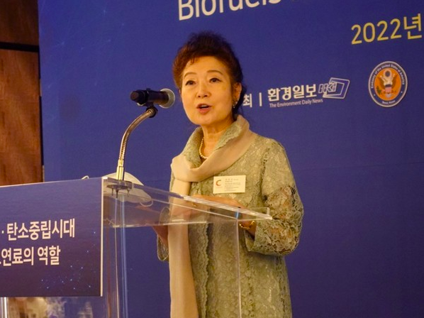 Yoo Young Sook, Chairman of Korea Biofuels, attends the "Biofuels in a Climate Crisis and Carbon Neutral Era International Symposium" / Photo = Reporter Kin In-sung