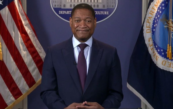 Daniel B. Whitley, director of the U.S. Department of Agriculture's Overseas Agriculture Office, delivered a welcoming speech through video recording.