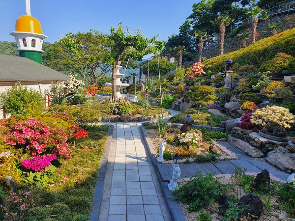 전라남도 예쁜정원 콘테스트에서 특별상 수상한 새생명기도원 정원 /사진제공=진도군