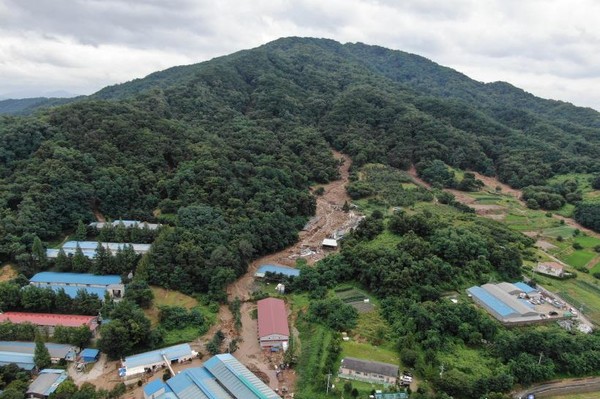 산사태 피해지역(경기 안성 2020.8.3) /사진제공=국립산림과학원