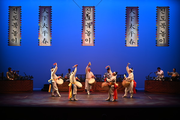 진도토요민속여행 북놀이 공연 / 사진제공=진도군