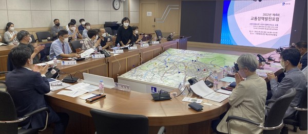 ‘제4회 교통정책발전포럼’ /사진제공=수원시