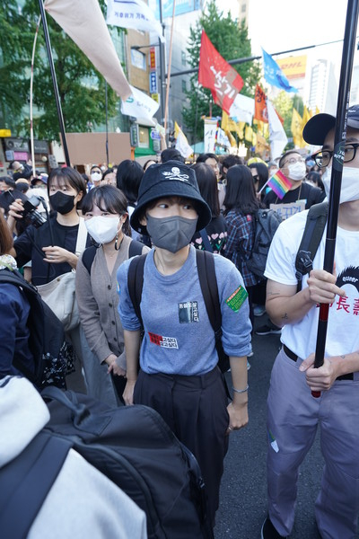 지난 9월24일 기후정의행진 당시. 김민선 활동가는 '녹색성장이란 녹슨 개념을 떨쳐내고 진짜로 직면한 위기를 들여다보자'는 본 취지가 가려진 데 대해 아쉬움을 내비쳤다. /사진제공=김민선 활동가 