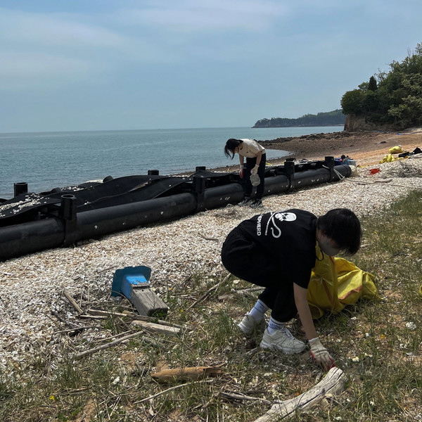 김민선 활동가는 해양환경단체 활동을 통해 직접행동의 경험을 쌓았다. 해양쓰레기, 파괴적 어업 행위 등의 심각성을 놓고 해안가 지역 학생들과 대안을 찾아가고 있다. /사진제공=시셰퍼드 코리아