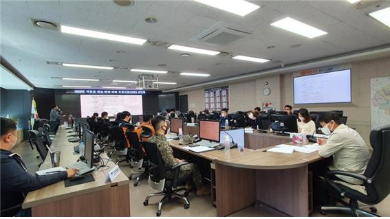 이천시는 2022년 겨울철 자연재난 대비를 위한 민관군 간담회를 추진하였다 /사진제공=이천시 