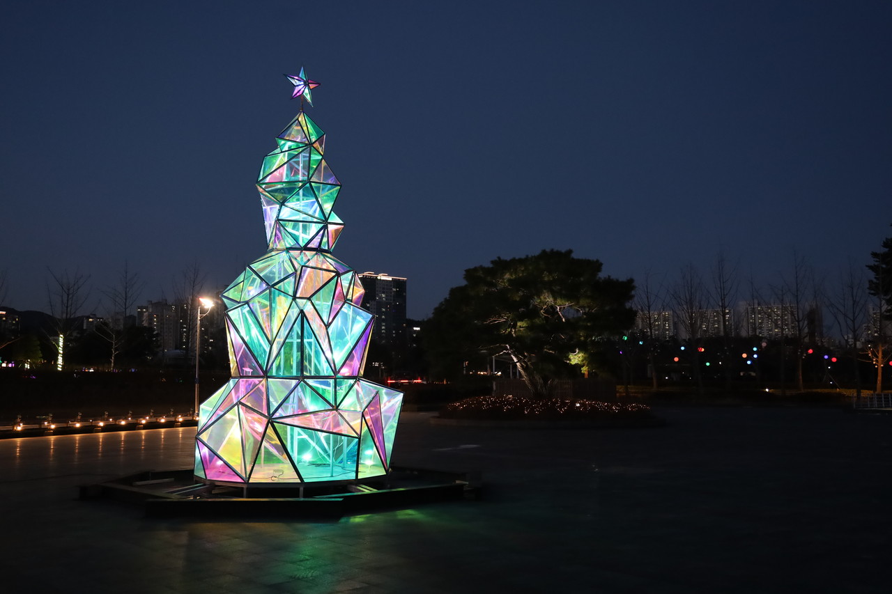 점등테스트 /사진제공=부산시설공단