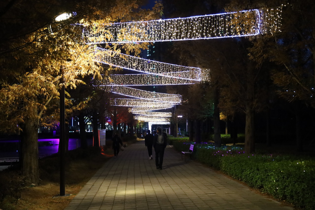 조명 점등테스트 /사진제공=부산시설공단