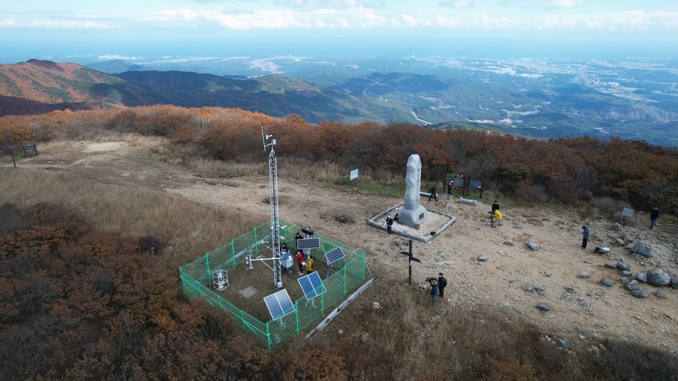 평창 선자령에 설치된 산악기상관측망 /사진제공=산림청