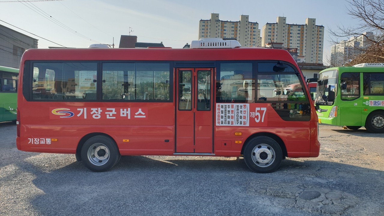 기장군버스 57번 외형 /사진제공=기장군