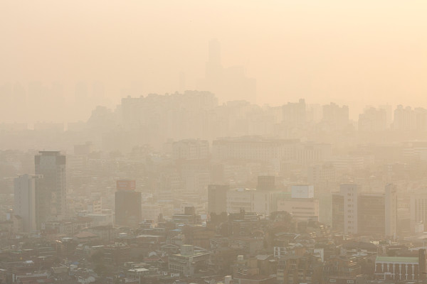 1월7일 06시부터 21시까지 전국 17개 시도(강원영동 제외)에 초미세먼지 위기경보 ‘관심’ 단계를 발령한다.