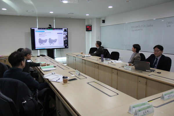 기관특별세션 1에서는 ’탄소중립형 메가시티와 균형발전‘을 주제로 발표와 토론이 진행됐다.