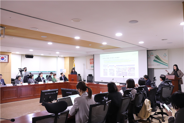 ‘순환경제를 위한 침대 매트리스 회수 및 재활용 활성화 방안’ 국회토론회 /사진=(재)기후변화센터