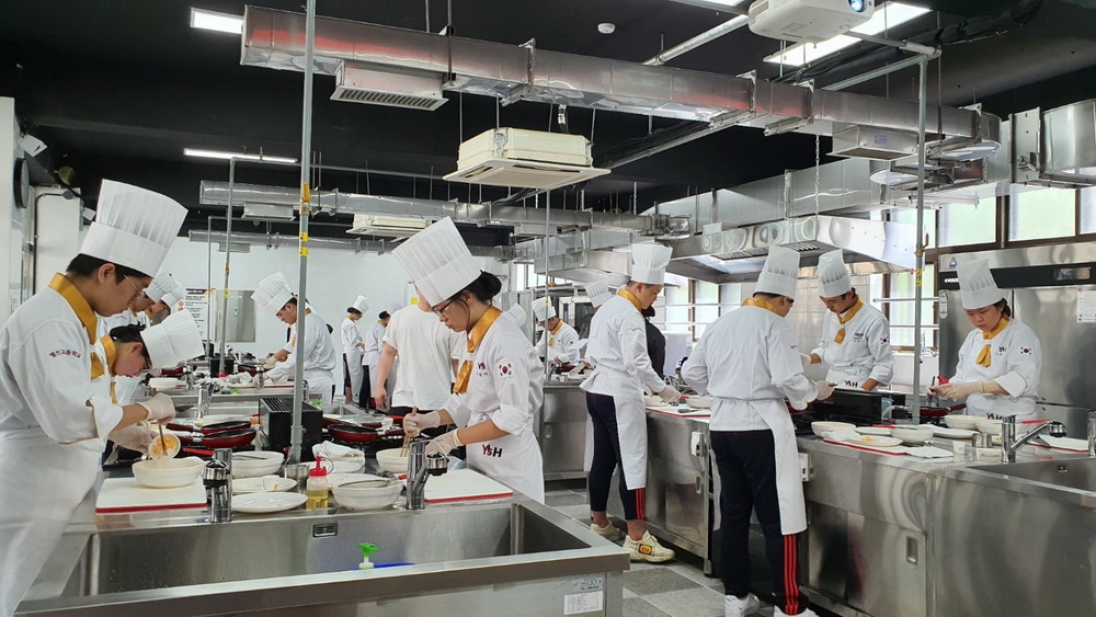 ‘고교학점제 진로탐색주간 명장·명인 특강’ 개최(웰빙조리) /사진=부산시교육청