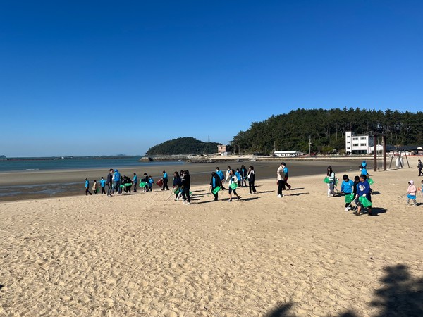 해남군, 송호리해수욕장 반려해변 지정 해안정화활동 / 사진제공=해남군