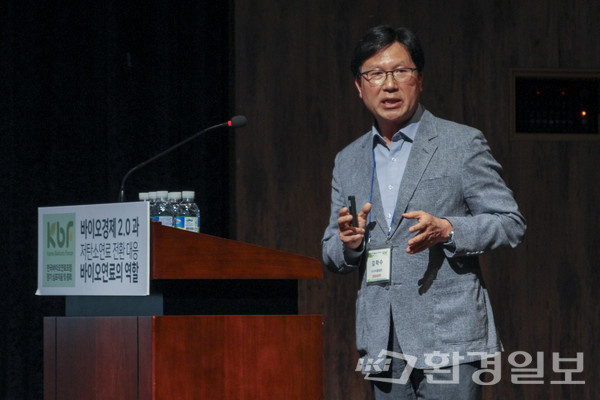 김학수 미국곡물협회 한국사무소 대표는 "바이오연료가 농업 지원과 에너지 자립 촉진에서 석유연료 대비 우수한 환경적 이점을 보이고 있다"고 말했다. /사진=이다빈 기자