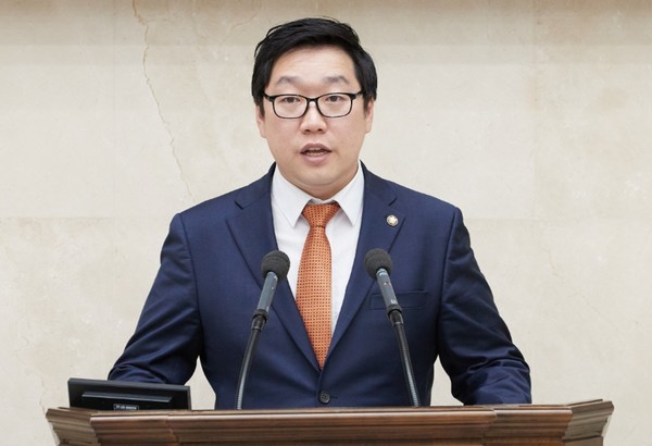 강영웅 의원, ‘시내 소아청소년과 의원’ 지원 촉구/사진재공=용인시