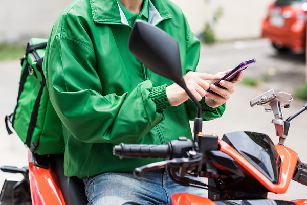 배달 종사자에게 특화된 월단위·시간단위 보험상품을 시중 대비 약 20% 저렴하게 제공된다.