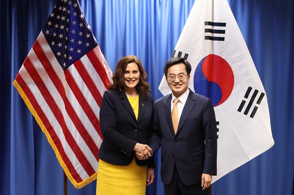 4월 12일 그레첸 휘트머 미시간주 주지사와 면담 /사진제공=경기도