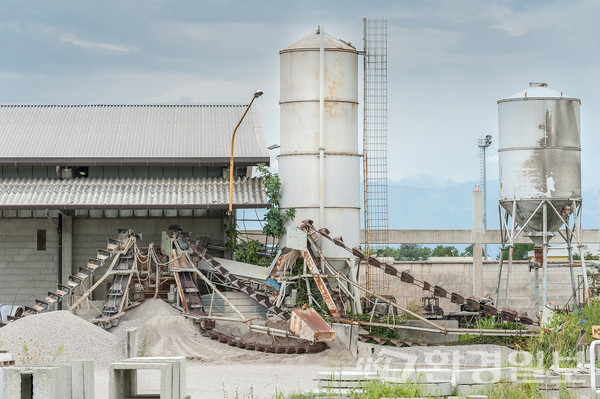 시멘트 공장