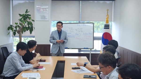 9일 일요일 서울 한강홍수통제소에서 열린 환경부 레드팀(Red Team)의 1차 회의가 열렸다. /사진=환경부