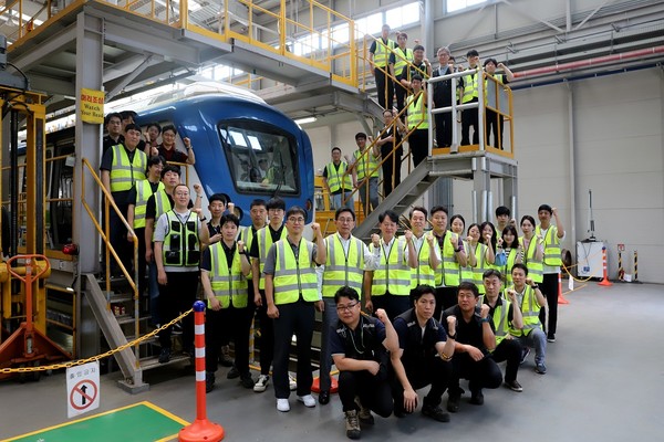 8월부터 용인경전철 관리운영사 용인에버라인운영(주)로 /사진제공=용인시