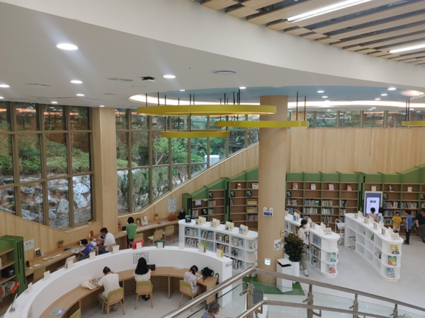 방배숲환경도서관 내부 /사진=권오윤 학생기자
