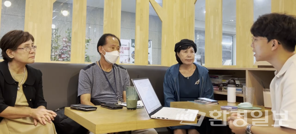 광교노인복지관 선배시민 환경봉사단을 대상으로 인터뷰를 진행했다. 안명순 단원, 김청극 단장, 안숙 부단장(왼쪽부터) /사진=길민석 객원기자