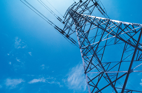 첨단산업·소부장 12개 특화단지가 지정된 가운데 가장 필수적인 전력망 구축에 적신호가 켜졌다는 지적이 국회에서 제기됐다.