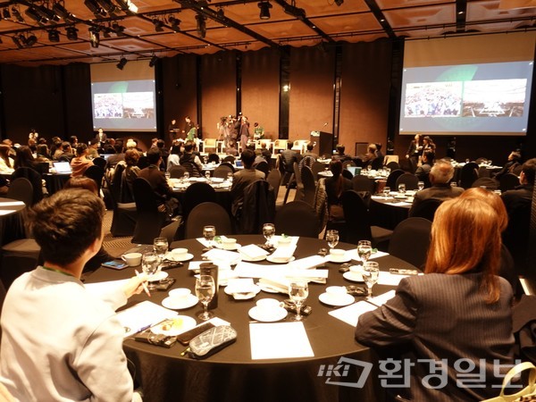 7일 더플라자 호텔 서울에서 열린 ‘그린빅뱅 Prelude 2023’에는 정책 결정자, 기업가, 과학자, 창업가, 사회활동가 등 약 300여명이 참석하며 많은 관심을 보였다. /사진=김인성 기자