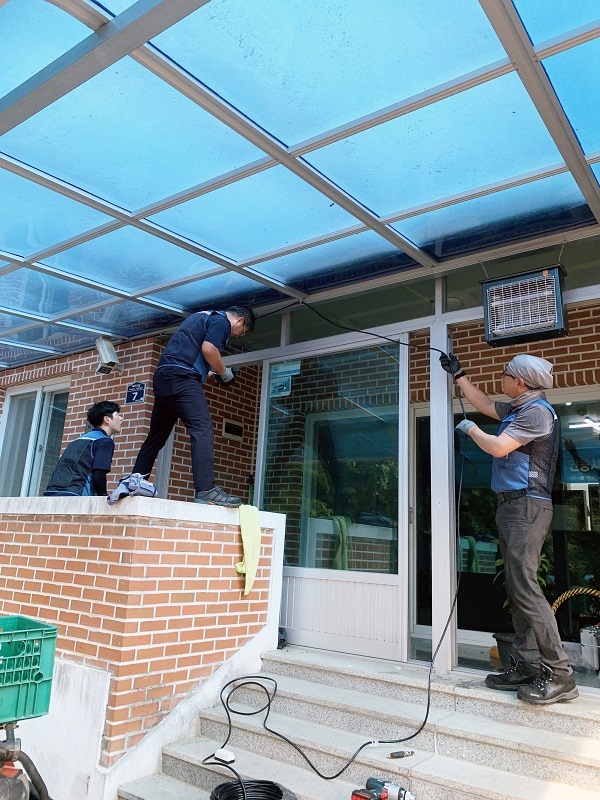 전기설비 점검 활동 /사진제공= 안동시