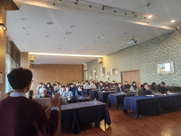 한국환경연구원은 11월22일(수) 오후 서울 LW컨벤션에서 ‘제7차 찾아가는 설명회: 디지털기술을 적용한 환경평가 지원 도구 개발’을 개최했다고 밝혔다. /사진=한국환경연구원