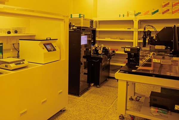 차세대융합기술연구원 클린룸 전경 /사진제공=용인시